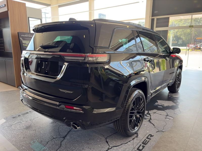 JEEP COMMANDER 2.0 HURRICANE 4 TURBO GASOLINA BLACKHAWK AT9 2026/2027 BETIOLO NOVOS E SEMINOVOS LAJEADO / Carros no Vale JEEP COMMANDER 2.0 HURRICANE 4 TURBO GASOLINA BLACKHAWK AT9 2026/2027 BETIOLO NOVOS E SEMINOVOS LAJEADO / Carros no Vale