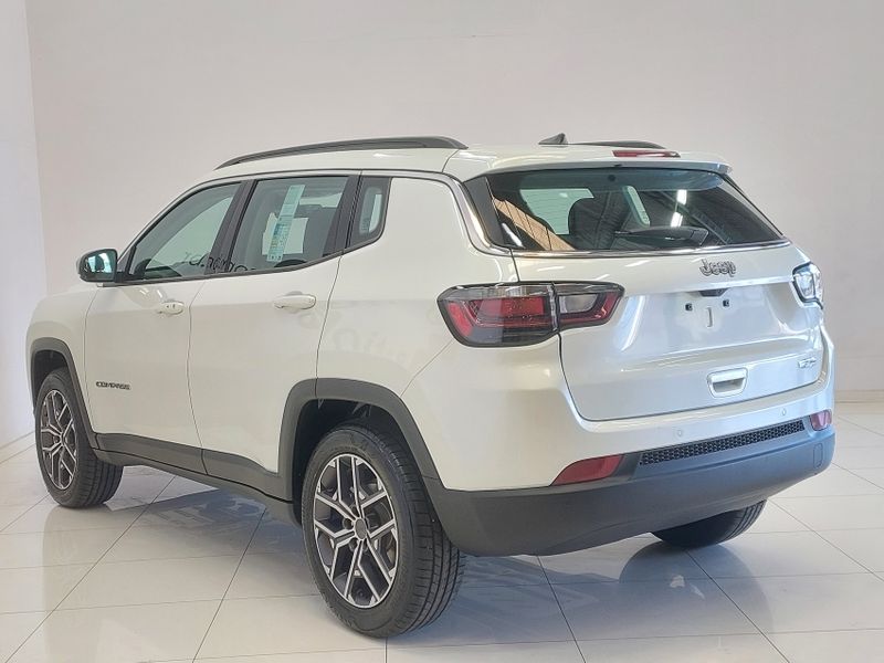 JEEP COMPASS 1.3 T270 TURBO FLEX LONGITUDE AT6 2026/2026 BETIOLO NOVOS E SEMINOVOS LAJEADO / Carros no Vale