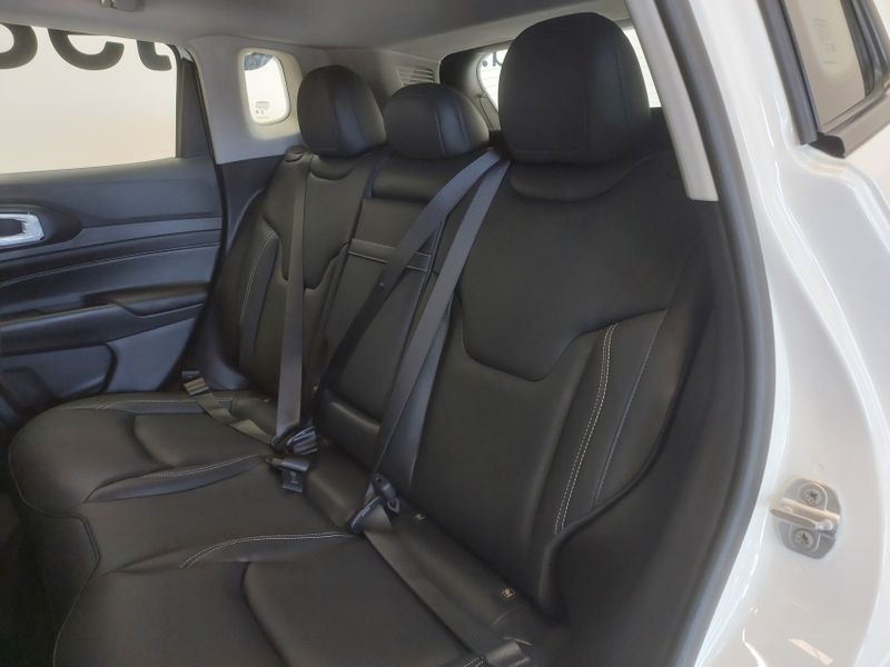 JEEP COMPASS 1.3 T270 TURBO FLEX LONGITUDE AT6 2026/2026 BETIOLO NOVOS E SEMINOVOS LAJEADO / Carros no Vale