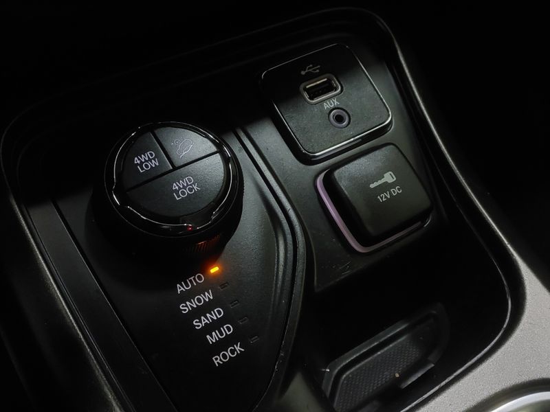 JEEP COMPASS 2.0 16V DIESEL TRAILHAWK 4X4 AUTOMÁTICO 2017/2018 BETIOLO NOVOS E SEMINOVOS LAJEADO / Carros no Vale JEEP COMPASS 2.0 16V DIESEL TRAILHAWK 4X4 AUTOMÁTICO 2017/2018 BETIOLO NOVOS E SEMINOVOS LAJEADO / Carros no Vale