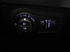 JEEP COMPASS 2.0 16V FLEX LONGITUDE AUTOMÁTICO 2019/2020 BETIOLO NOVOS E SEMINOVOS LAJEADO / Carros no Vale