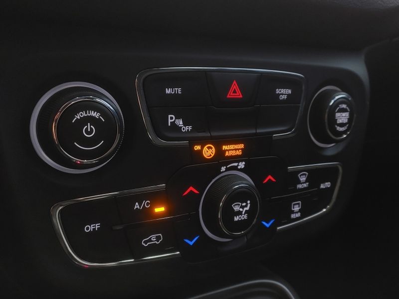 JEEP COMPASS 2.0 16V FLEX SPORT AUTOMÁTICO 2018/2019 BETIOLO NOVOS E SEMINOVOS LAJEADO / Carros no Vale JEEP COMPASS 2.0 16V FLEX SPORT AUTOMÁTICO 2018/2019 BETIOLO NOVOS E SEMINOVOS LAJEADO / Carros no Vale
