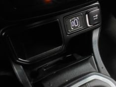 JEEP RENEGADE 1.3 T270 TURBO FLEX LONGITUDE AT6 2022/2022 BETIOLO NOVOS E SEMINOVOS LAJEADO / Carros no Vale