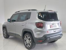 JEEP RENEGADE 1.3 T270 TURBO FLEX LONGITUDE AT6 2024/2024 BETIOLO NOVOS E SEMINOVOS LAJEADO / Carros no Vale