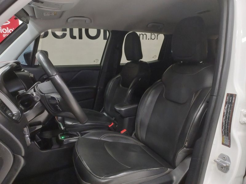 JEEP RENEGADE 1.3 T270 TURBO FLEX LONGITUDE AT6 2022/2022 BETIOLO NOVOS E SEMINOVOS LAJEADO / Carros no Vale JEEP RENEGADE 1.3 T270 TURBO FLEX LONGITUDE AT6 2022/2022 BETIOLO NOVOS E SEMINOVOS LAJEADO / Carros no Vale
