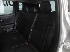 JEEP RENEGADE 1.3 T270 TURBO FLEX LONGITUDE AT6 2024/2024 BETIOLO NOVOS E SEMINOVOS LAJEADO / Carros no Vale