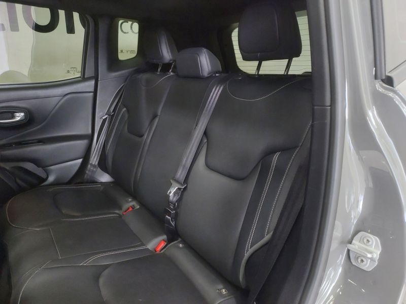 JEEP RENEGADE 1.3 T270 TURBO FLEX S 4X4 AT9 2022/2023 BETIOLO NOVOS E SEMINOVOS LAJEADO / Carros no Vale JEEP RENEGADE 1.3 T270 TURBO FLEX S 4X4 AT9 2022/2023 BETIOLO NOVOS E SEMINOVOS LAJEADO / Carros no Vale