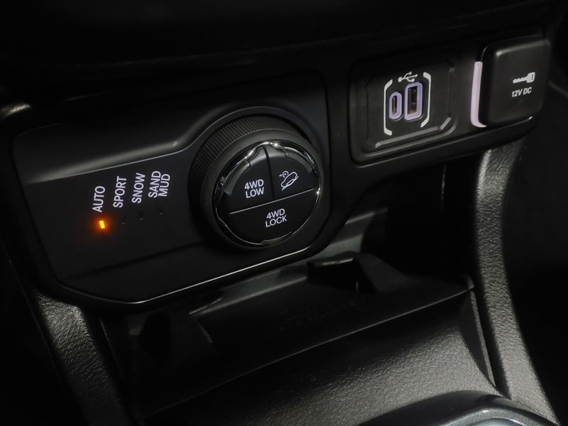 JEEP RENEGADE 1.3 T270 TURBO FLEX S 4X4 AT9 2022/2023 BETIOLO NOVOS E SEMINOVOS LAJEADO / Carros no Vale JEEP RENEGADE 1.3 T270 TURBO FLEX S 4X4 AT9 2022/2023 BETIOLO NOVOS E SEMINOVOS LAJEADO / Carros no Vale