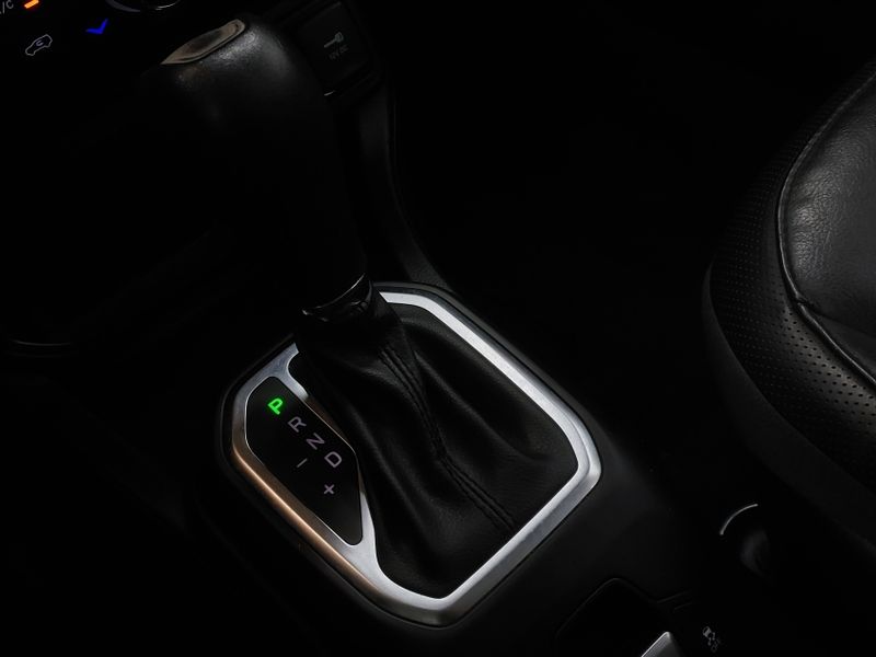 JEEP RENEGADE 1.8 16V FLEX LONGITUDE 4P AUTOMÁTICO 2019/2020 BETIOLO NOVOS E SEMINOVOS LAJEADO / Carros no Vale JEEP RENEGADE 1.8 16V FLEX LONGITUDE 4P AUTOMÁTICO 2019/2020 BETIOLO NOVOS E SEMINOVOS LAJEADO / Carros no Vale