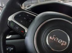 JEEP RENEGADE 1.8 16V FLEX LONGITUDE 4P AUTOMÁTICO 2019/2020 BETIOLO NOVOS E SEMINOVOS LAJEADO / Carros no Vale