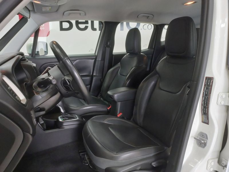 JEEP RENEGADE 1.8 16V FLEX LONGITUDE 4P AUTOMÁTICO 2019/2020 BETIOLO NOVOS E SEMINOVOS LAJEADO / Carros no Vale JEEP RENEGADE 1.8 16V FLEX LONGITUDE 4P AUTOMÁTICO 2019/2020 BETIOLO NOVOS E SEMINOVOS LAJEADO / Carros no Vale