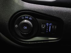 JEEP RENEGADE 1.8 16V FLEX SPORT 4P AUTOMÁTICO 2020/2021 BETIOLO NOVOS E SEMINOVOS LAJEADO / Carros no Vale