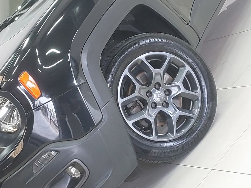 JEEP RENEGADE 1.8 16V FLEX SPORT 4P MANUAL 2018/2018 BETIOLO NOVOS E SEMINOVOS LAJEADO / Carros no Vale JEEP RENEGADE 1.8 16V FLEX SPORT 4P MANUAL 2018/2018 BETIOLO NOVOS E SEMINOVOS LAJEADO / Carros no Vale