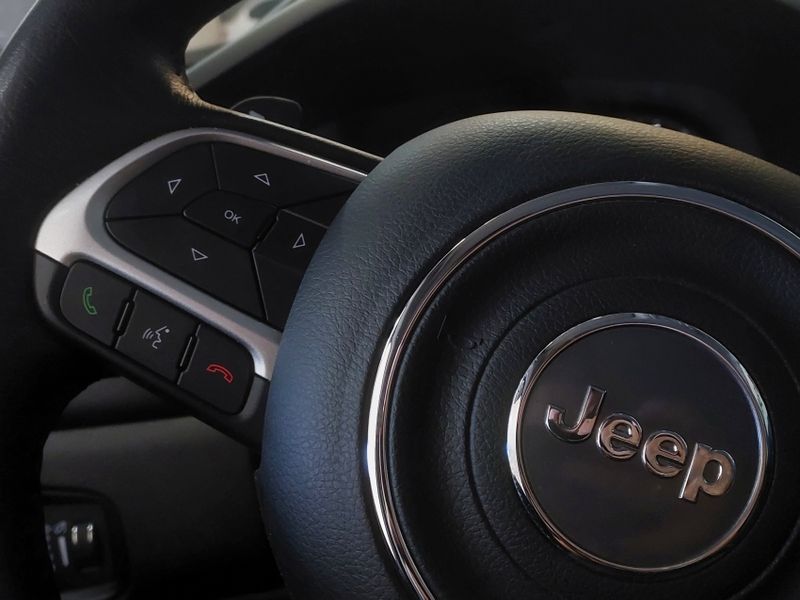 JEEP RENEGADE 2.0 16V TURBO DIESEL TRAILHAWK 4P 4X4 AUTOMÁTICO 2021/2021 BETIOLO NOVOS E SEMINOVOS LAJEADO / Carros no Vale JEEP RENEGADE 2.0 16V TURBO DIESEL TRAILHAWK 4P 4X4 AUTOMÁTICO 2021/2021 BETIOLO NOVOS E SEMINOVOS LAJEADO / Carros no Vale