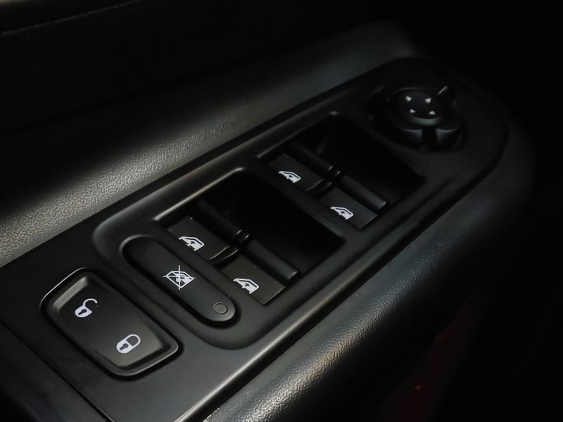 JEEP RENEGADE 2.0 16V TURBO DIESEL TRAILHAWK 4P 4X4 AUTOMÁTICO 2021/2021 BETIOLO NOVOS E SEMINOVOS LAJEADO / Carros no Vale JEEP RENEGADE 2.0 16V TURBO DIESEL TRAILHAWK 4P 4X4 AUTOMÁTICO 2021/2021 BETIOLO NOVOS E SEMINOVOS LAJEADO / Carros no Vale