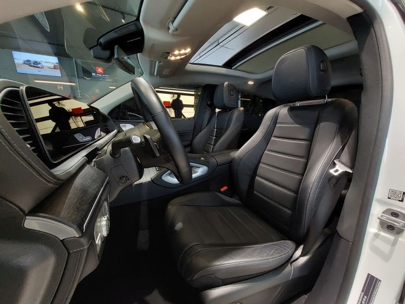 Mercedes-Benz GLE 400d 3.0 V6 DIESEL 4MATIC 9G-TRONIC 2023/2023 BETIOLO NOVOS E SEMINOVOS LAJEADO / Carros no Vale Mercedes-Benz GLE 400d 3.0 V6 DIESEL 4MATIC 9G-TRONIC 2023/2023 BETIOLO NOVOS E SEMINOVOS LAJEADO / Carros no Vale