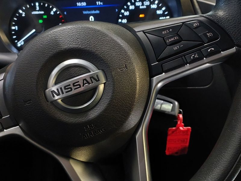 Nissan FRONTIER 2.3 16V TURBO DIESEL SE CD 4X4 AUTOMÁTICO 2022/2023 BETIOLO NOVOS E SEMINOVOS LAJEADO / Carros no Vale Nissan FRONTIER 2.3 16V TURBO DIESEL SE CD 4X4 AUTOMÁTICO 2022/2023 BETIOLO NOVOS E SEMINOVOS LAJEADO / Carros no Vale