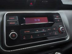 Nissan KICKS 1.6 16V FLEXSTART S 4P XTRONIC 2012/2019 BETIOLO NOVOS E SEMINOVOS LAJEADO / Carros no Vale
