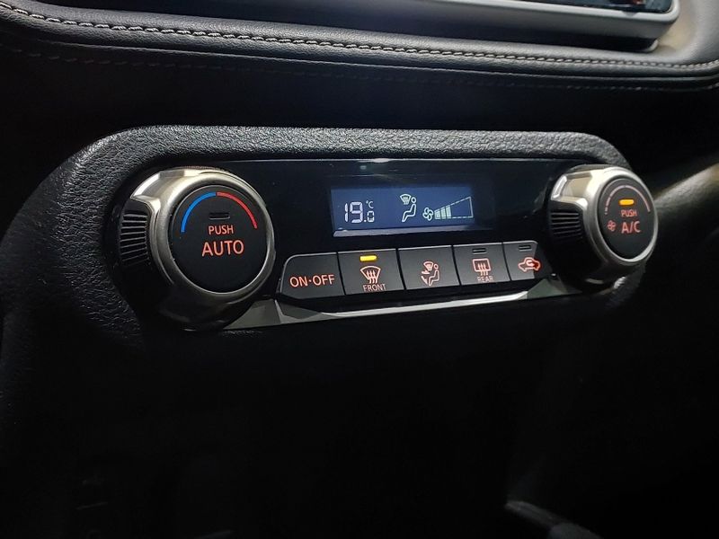 Nissan KICKS 1.6 16V FLEXSTART SL 4P XTRONIC 2019/2019 BETIOLO NOVOS E SEMINOVOS LAJEADO / Carros no Vale