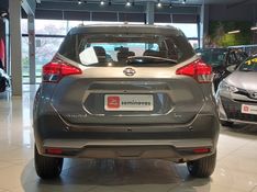 Nissan KICKS 1.6 16V FLEXSTART SL 4P XTRONIC 2019/2019 BETIOLO NOVOS E SEMINOVOS LAJEADO / Carros no Vale