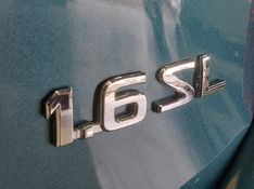 Nissan MARCH 1.6 SL 16V FLEX 4P MANUAL 2015/2015 BETIOLO NOVOS E SEMINOVOS LAJEADO / Carros no Vale