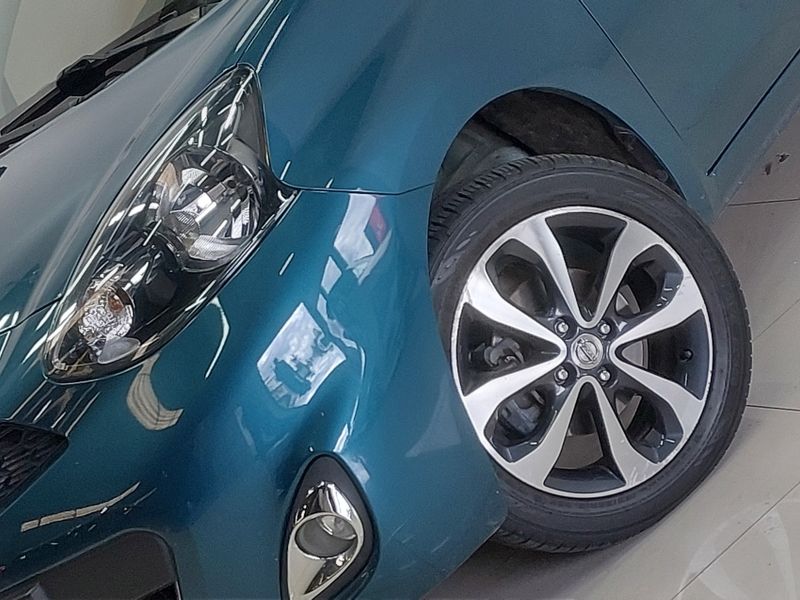 Nissan MARCH 1.6 SL 16V FLEX 4P MANUAL 2015/2015 BETIOLO NOVOS E SEMINOVOS LAJEADO / Carros no Vale Nissan MARCH 1.6 SL 16V FLEX 4P MANUAL 2015/2015 BETIOLO NOVOS E SEMINOVOS LAJEADO / Carros no Vale