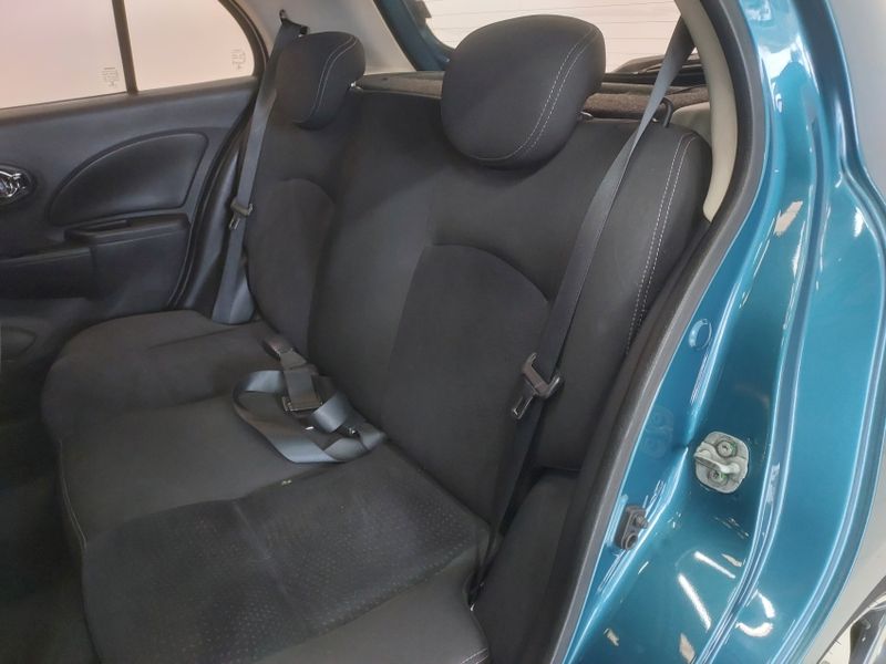 Nissan MARCH 1.6 SL 16V FLEX 4P MANUAL 2015/2015 BETIOLO NOVOS E SEMINOVOS LAJEADO / Carros no Vale Nissan MARCH 1.6 SL 16V FLEX 4P MANUAL 2015/2015 BETIOLO NOVOS E SEMINOVOS LAJEADO / Carros no Vale