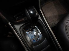 Peugeot 2008 1.6 16V FLEX GRIFFE 4P AUTOMÁTICO 2016/2017 BETIOLO NOVOS E SEMINOVOS LAJEADO / Carros no Vale
