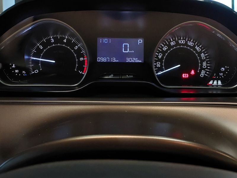 Peugeot 2008 1.6 16V FLEX GRIFFE 4P AUTOMÁTICO 2016/2017 BETIOLO NOVOS E SEMINOVOS LAJEADO / Carros no Vale Peugeot 2008 1.6 16V FLEX GRIFFE 4P AUTOMÁTICO 2016/2017 BETIOLO NOVOS E SEMINOVOS LAJEADO / Carros no Vale