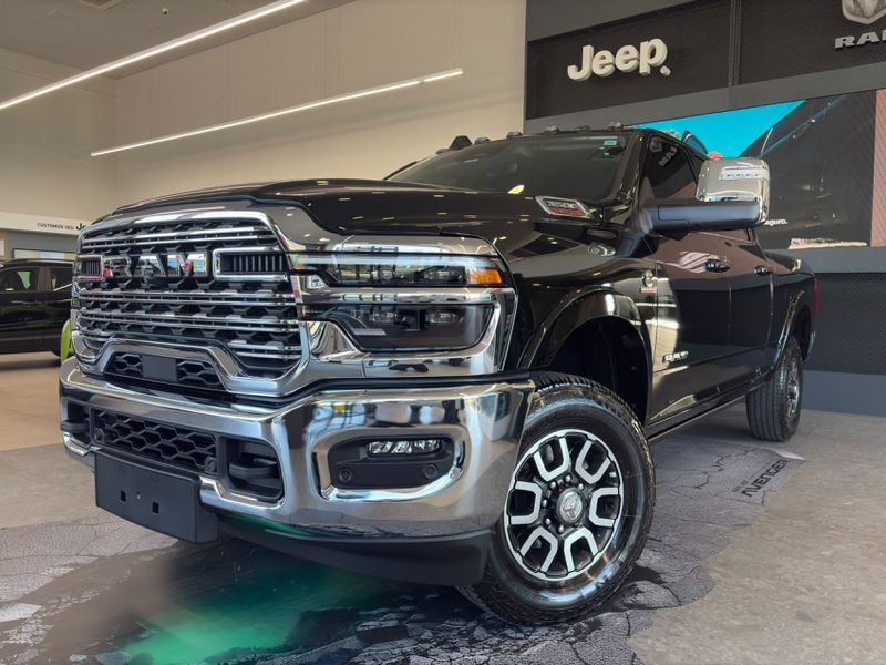 Ram 3500 6.7 I6 TURBO DIESEL LIMITED LONGHORN CD 4X4 AUTOMÁTICO 2026/2026 BETIOLO NOVOS E SEMINOVOS LAJEADO / Carros no Vale Ram 3500 6.7 I6 TURBO DIESEL LIMITED LONGHORN CD 4X4 AUTOMÁTICO 2026/2026 BETIOLO NOVOS E SEMINOVOS LAJEADO / Carros no Vale