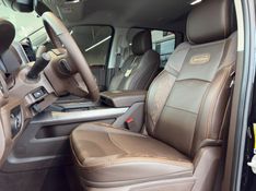 Ram 3500 6.7 I6 TURBO DIESEL LIMITED LONGHORN CD 4X4 AUTOMÁTICO 2026/2026 BETIOLO NOVOS E SEMINOVOS LAJEADO / Carros no Vale