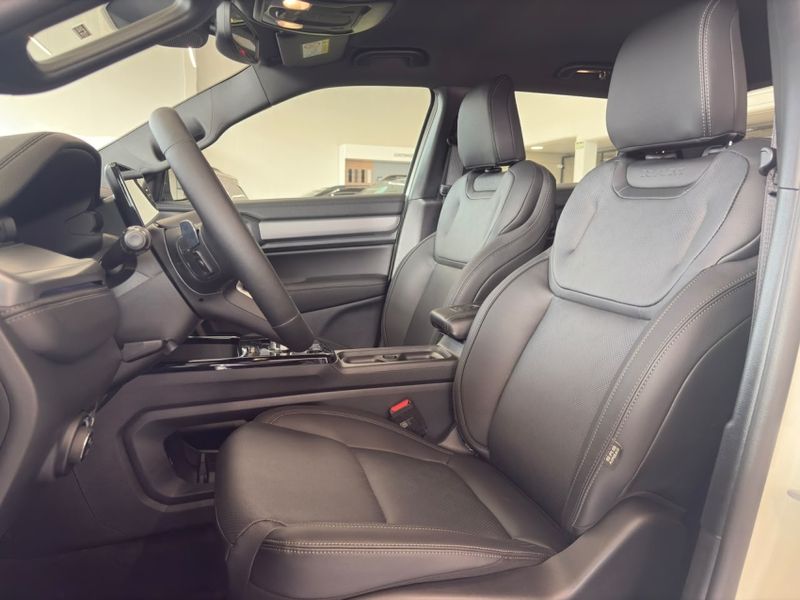 Ram RAMPAGE 2.2 TURBO DIESEL LARAMIE 4X4 AUTOMÁTICO 2026/2027 BETIOLO NOVOS E SEMINOVOS LAJEADO / Carros no Vale Ram RAMPAGE 2.2 TURBO DIESEL LARAMIE 4X4 AUTOMÁTICO 2026/2027 BETIOLO NOVOS E SEMINOVOS LAJEADO / Carros no Vale