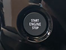Renault BOREAL 1.3 TCE FLEX ICONIC EDC 2025/2026 BETIOLO NOVOS E SEMINOVOS LAJEADO / Carros no Vale
