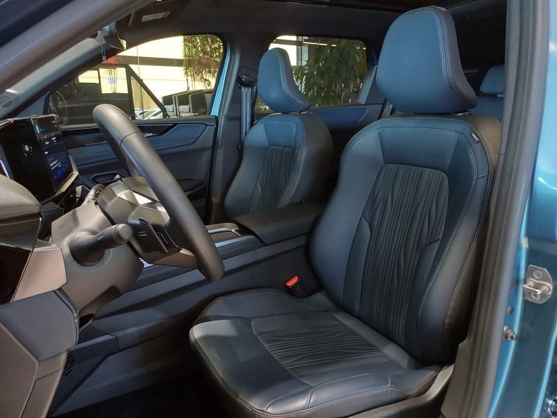 Renault BOREAL 1.3 TCE FLEX ICONIC EDC 2025/2026 BETIOLO NOVOS E SEMINOVOS LAJEADO / Carros no Vale