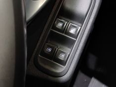 Renault DUSTER OROCH 1.6 16V SCE FLEX EXPRESS MANUAL 2021/2022 BETIOLO NOVOS E SEMINOVOS LAJEADO / Carros no Vale
