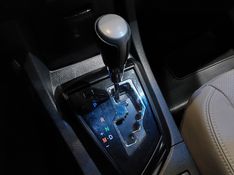 Toyota COROLLA 2.0 XEI 16V FLEX 4P AUTOMÁTICO 2015/2016 BETIOLO NOVOS E SEMINOVOS LAJEADO / Carros no Vale