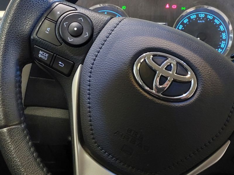 Toyota COROLLA 2.0 XEI 16V FLEX 4P AUTOMÁTICO 2015/2016 BETIOLO NOVOS E SEMINOVOS LAJEADO / Carros no Vale Toyota COROLLA 2.0 XEI 16V FLEX 4P AUTOMÁTICO 2015/2016 BETIOLO NOVOS E SEMINOVOS LAJEADO / Carros no Vale