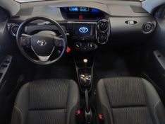 Toyota ETIOS 1.5 X SEDAN 16V FLEX 4P AUTOMÁTICO 2019/2020 BETIOLO NOVOS E SEMINOVOS LAJEADO / Carros no Vale