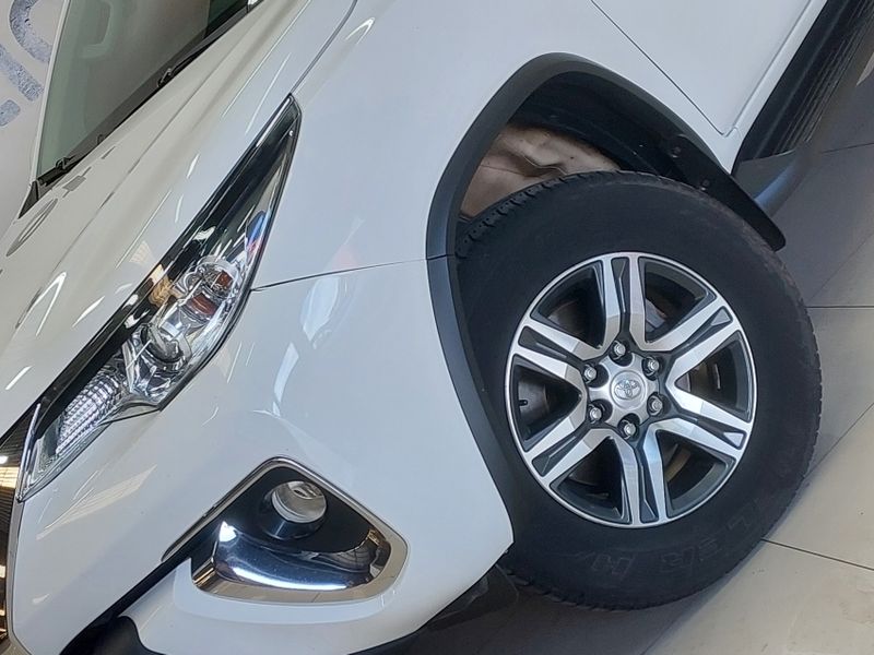 Toyota HILUX SW4 2.7 SR 4X2 16V FLEX 4P AUTOMÁTICO 2018/2019 BETIOLO NOVOS E SEMINOVOS LAJEADO / Carros no Vale Toyota HILUX SW4 2.7 SR 4X2 16V FLEX 4P AUTOMÁTICO 2018/2019 BETIOLO NOVOS E SEMINOVOS LAJEADO / Carros no Vale