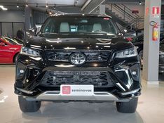 Toyota HILUX SW4 2.8 D-4D TURBO DIESEL DIAMOND 7L 4X4 AUTOMÁTICO 2024/2024 BETIOLO NOVOS E SEMINOVOS LAJEADO / Carros no Vale