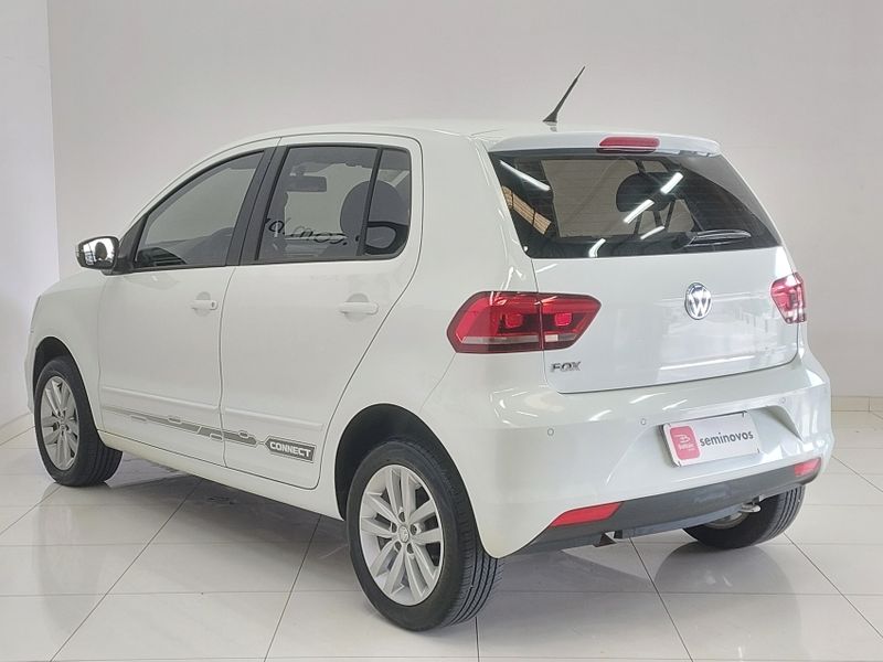 Volkswagen FOX 1.6 MSI TOTAL FLEX CONNECT 4P MANUAL 2019/2019 BETIOLO NOVOS E SEMINOVOS LAJEADO / Carros no Vale Volkswagen FOX 1.6 MSI TOTAL FLEX CONNECT 4P MANUAL 2019/2019 BETIOLO NOVOS E SEMINOVOS LAJEADO / Carros no Vale