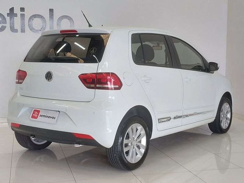 Volkswagen FOX 1.6 MSI TOTAL FLEX CONNECT 4P MANUAL 2019/2019 BETIOLO NOVOS E SEMINOVOS LAJEADO / Carros no Vale Volkswagen FOX 1.6 MSI TOTAL FLEX CONNECT 4P MANUAL 2019/2019 BETIOLO NOVOS E SEMINOVOS LAJEADO / Carros no Vale