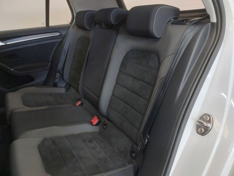 Volkswagen GOLF 1.4 TSI HIGHLINE 16V GASOLINA 4P AUTOMÁTICO 2013/2014 BETIOLO NOVOS E SEMINOVOS LAJEADO / Carros no Vale