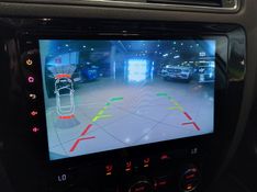 Volkswagen JETTA 1.4 250 TSI TOTAL FLEX COMFORTLINE TIPTRONIC 2017/2018 BETIOLO NOVOS E SEMINOVOS LAJEADO / Carros no Vale