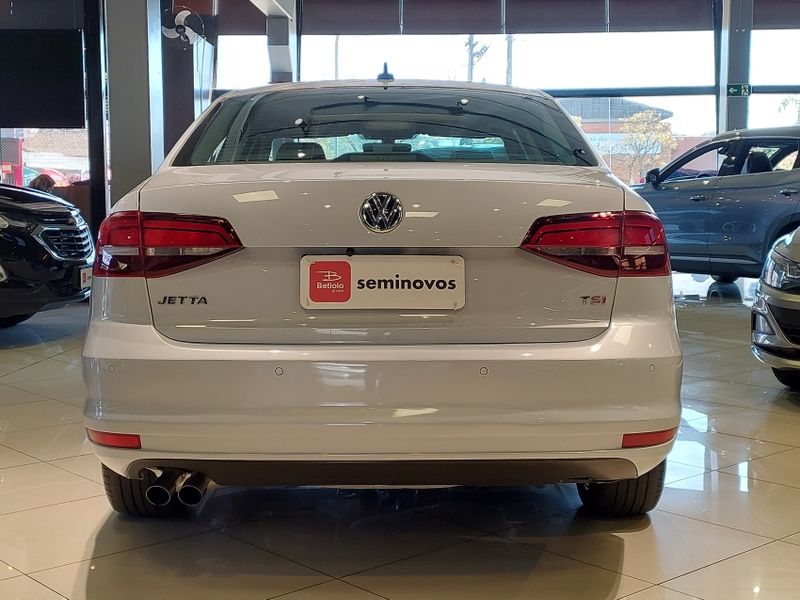 Volkswagen JETTA 1.4 250 TSI TOTAL FLEX COMFORTLINE TIPTRONIC 2017/2018 BETIOLO NOVOS E SEMINOVOS LAJEADO / Carros no Vale Volkswagen JETTA 1.4 250 TSI TOTAL FLEX COMFORTLINE TIPTRONIC 2017/2018 BETIOLO NOVOS E SEMINOVOS LAJEADO / Carros no Vale