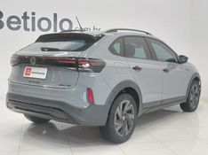 Volkswagen NIVUS 1.0 200 TSI TOTAL FLEX HIGHLINE AUTOMÁTICO 2025/2025 BETIOLO NOVOS E SEMINOVOS LAJEADO / Carros no Vale
