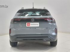 Volkswagen NIVUS 1.0 200 TSI TOTAL FLEX HIGHLINE AUTOMÁTICO 2025/2025 BETIOLO NOVOS E SEMINOVOS LAJEADO / Carros no Vale