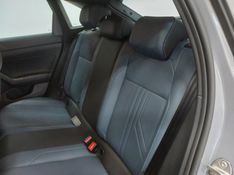 Volkswagen NIVUS 1.0 200 TSI TOTAL FLEX HIGHLINE AUTOMÁTICO 2025/2025 BETIOLO NOVOS E SEMINOVOS LAJEADO / Carros no Vale