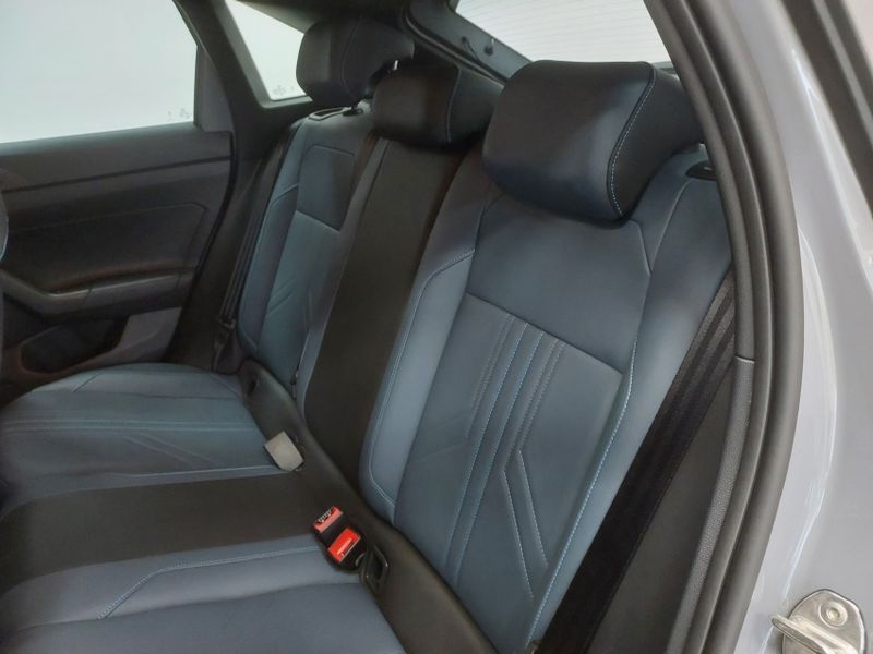 Volkswagen NIVUS 1.0 200 TSI TOTAL FLEX HIGHLINE AUTOMÁTICO 2025/2025 BETIOLO NOVOS E SEMINOVOS LAJEADO / Carros no Vale Volkswagen NIVUS 1.0 200 TSI TOTAL FLEX HIGHLINE AUTOMÁTICO 2025/2025 BETIOLO NOVOS E SEMINOVOS LAJEADO / Carros no Vale