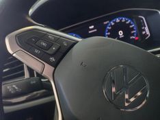 Volkswagen POLO 1.0 170 TSI HIGHLINE AUTOMÁTICO 2022/2023 BETIOLO NOVOS E SEMINOVOS LAJEADO / Carros no Vale